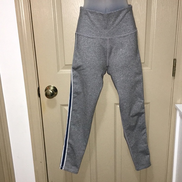 Aerie leggings- small - great condition - Picture 3 of 6